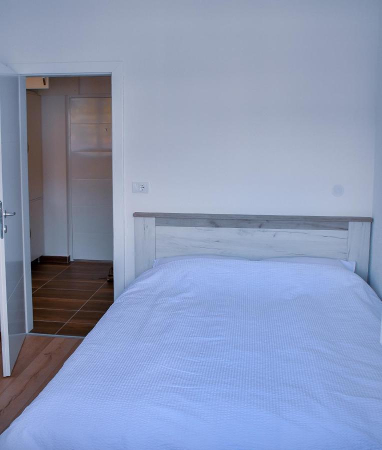 Apartman Blagojevic Banja Koviljača Exteriör bild